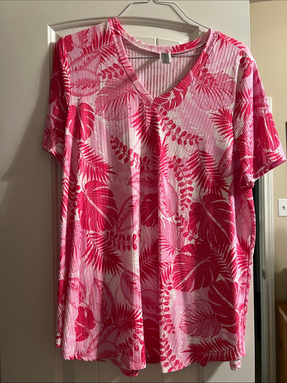Honeyme Pink & Hot Pink & White Ribbed V-Neck Top
